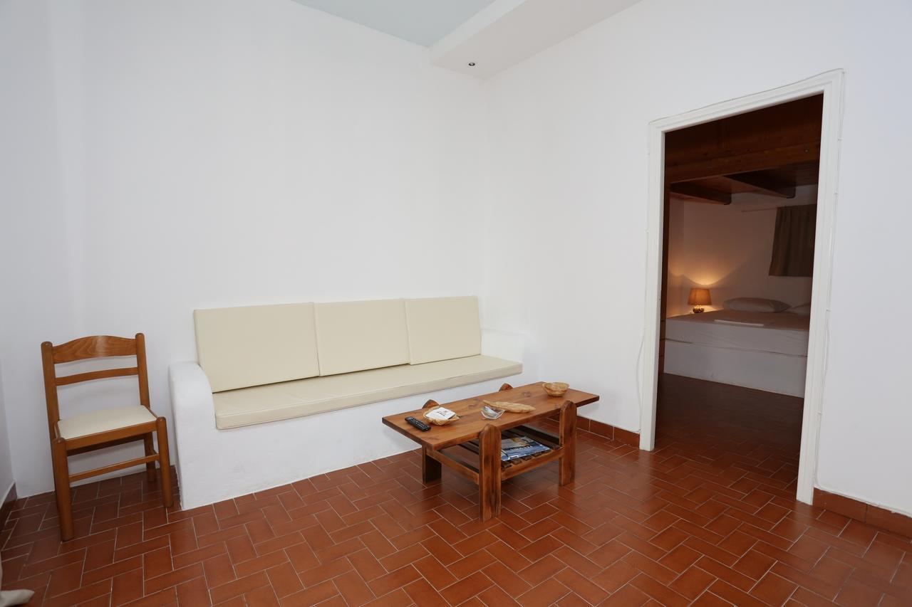 Artemis Suites Romanos  Экстерьер фото