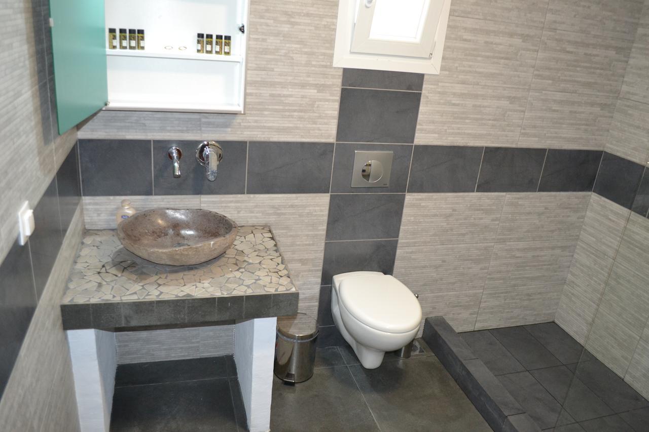 Artemis Suites Romanos  Экстерьер фото